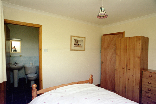 Bedroom Front 1st left - 2